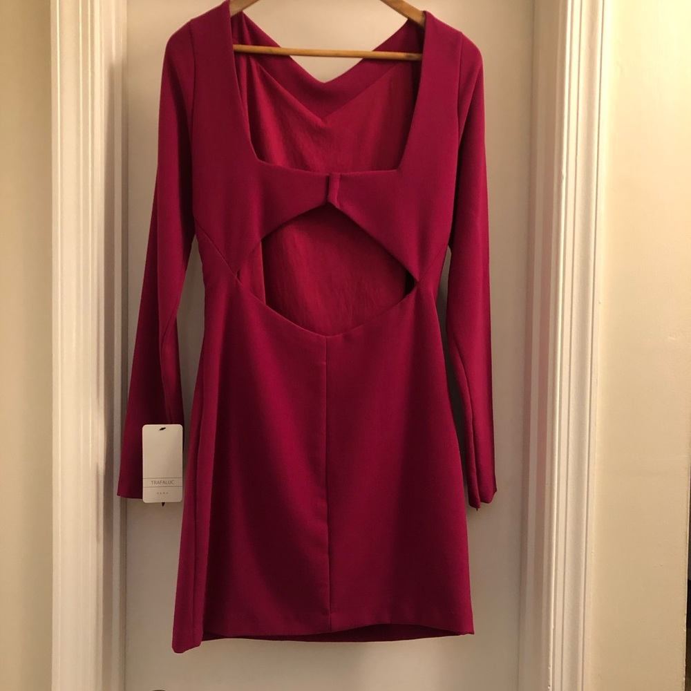 NWT Zara Dress with cutout back